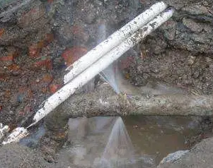 阿克塞水管维修费用是多少